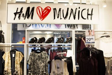 h&m deutschland|More.